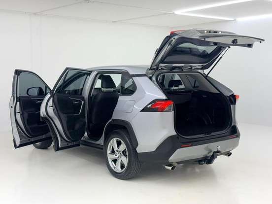 TOYOTA-RAV4-2020