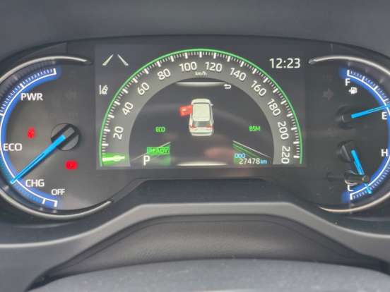 TOYOTA-RAV4-2025