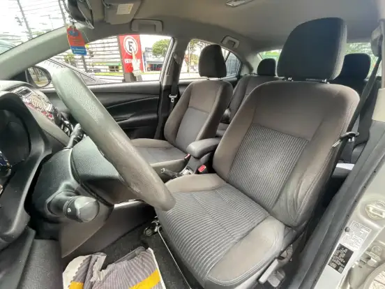 TOYOTA-YARIS-2018