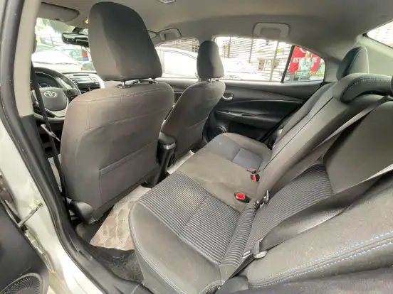 TOYOTA-YARIS-2018