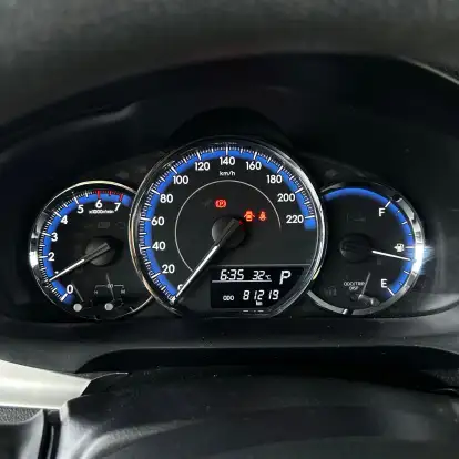 TOYOTA-YARIS-1.5 16V FLEX SEDAN XL PLUS TECH MULTIDRIVE TOYOTA-YARIS-2018