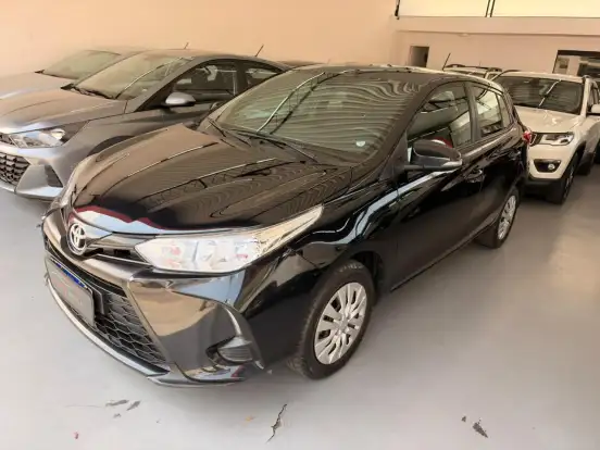 TOYOTA-YARIS-2024