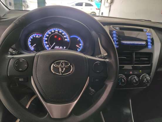 TOYOTA-YARIS-1.3 16V FLEX XL LIVE MULTIDRIVE TOYOTA-YARIS-2019