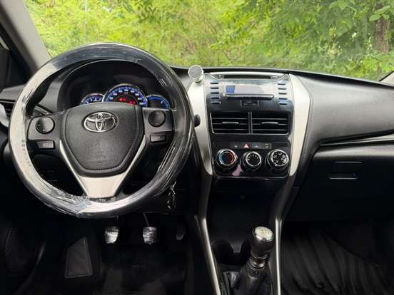 TOYOTA-YARIS-1.3 16V FLEX XL MANUAL TOYOTA-YARIS-2019