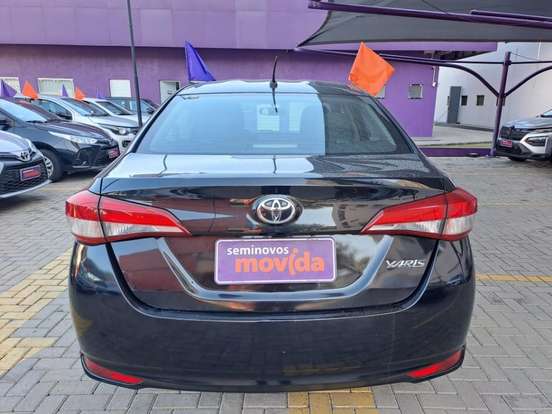 TOYOTA-YARIS-2024