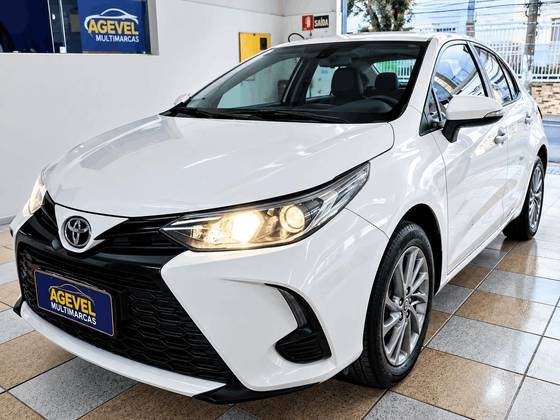 TOYOTA YARIS 1.5 16V FLEX SEDAN XS CONNECT MULTIDRIVE