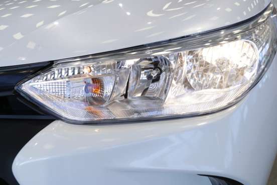 TOYOTA-YARIS-2024