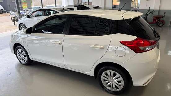 TOYOTA-YARIS-1.5 16V FLEX XL MULTIDRIVE TOYOTA-YARIS-2024