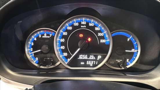 TOYOTA-YARIS-2020