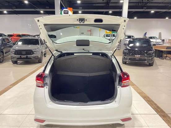 TOYOTA-YARIS-1.5 16V FLEX XLS MULTIDRIVE TOYOTA-YARIS-2019