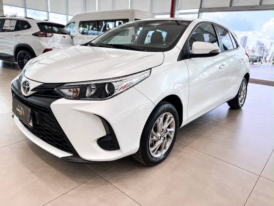 TOYOTA YARIS 1.5 16V FLEX XS MULTIDRIVE