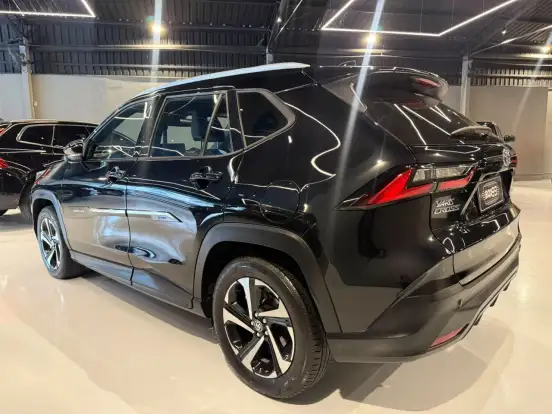 TOYOTA-YARIS CROSS-2026