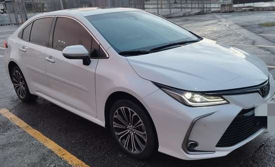 TOYOTA-COROLLA-2021