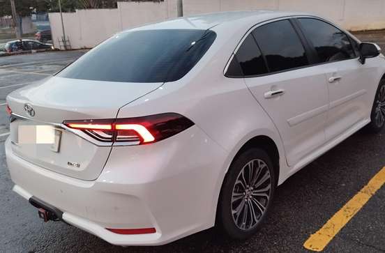 TOYOTA-COROLLA-2021