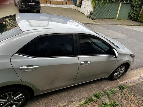 TOYOTA-COROLLA-2015
