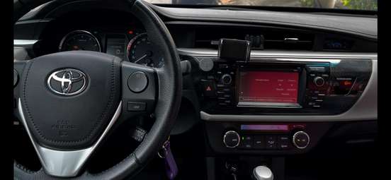 TOYOTA-COROLLA-2015