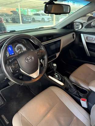 TOYOTA-COROLLA-2017