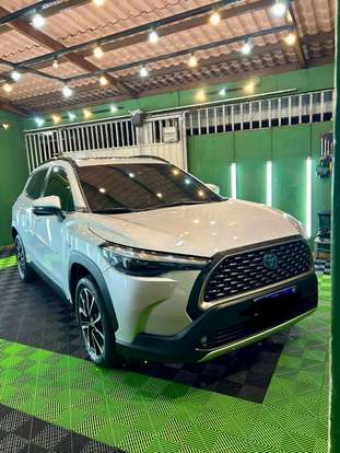 TOYOTA-COROLLA CROSS-2024