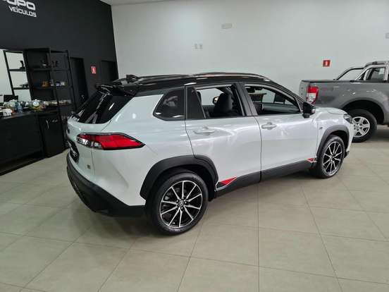 TOYOTA-COROLLA CROSS-2023