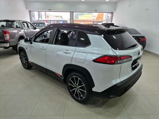 TOYOTA-COROLLA CROSS-2023