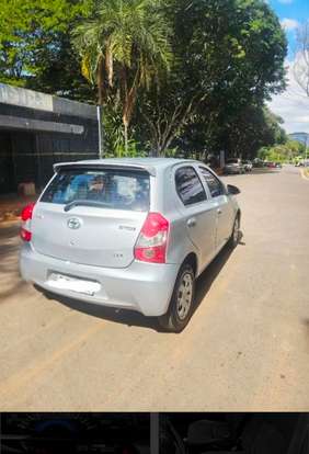 TOYOTA-ETIOS-2015