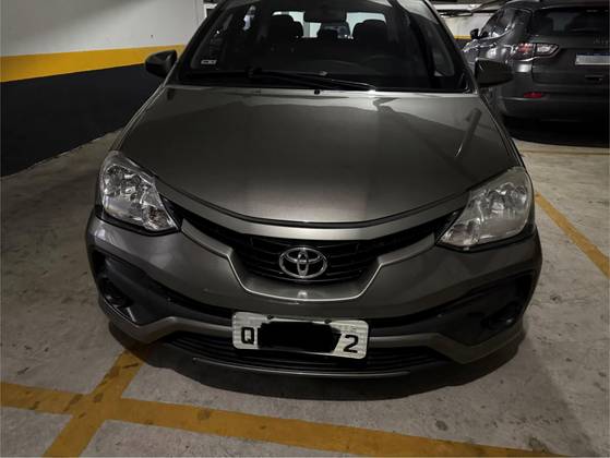 TOYOTA ETIOS 1.5 XS SEDAN 16V FLEX 4P AUTOMÁTICO