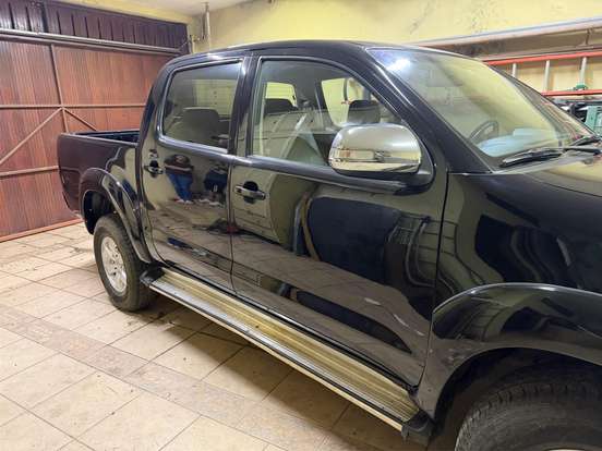 TOYOTA-HILUX-3.0 SRV 4X4 CD 16V TURBO INTERCOOLER DIESEL 4P AUTOMÁTICO TOYOTA-HILUX-2014