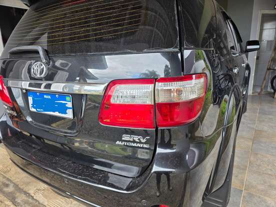 TOYOTA-HILUX SW4-3.0 SRV 4X4 7 LUGARES 16V TURBO INTERCOOLER DIESEL 4P AUTOMÁTICO TOYOTA-HILUX SW4-2009