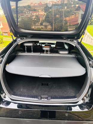 TOYOTA-PRIUS-2018