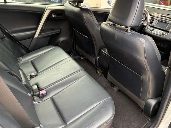 TOYOTA-RAV4-2013