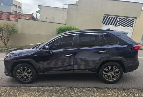 TOYOTA-RAV4-2022