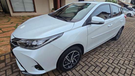 TOYOTA-YARIS-2024