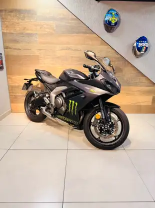 TRIUMPH-DAYTONA 660-2025
