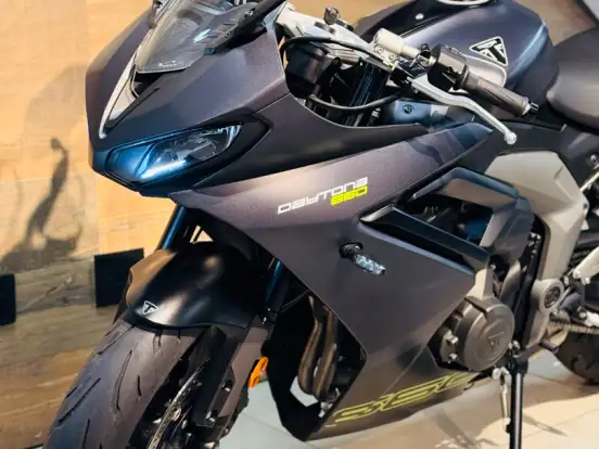 TRIUMPH-DAYTONA 660 TRIUMPH-DAYTONA 660-2025