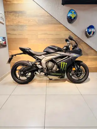 TRIUMPH-DAYTONA 660-2025