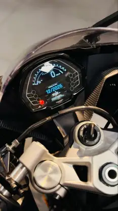 TRIUMPH-DAYTONA 660-2025
