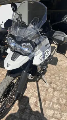 TRIUMPH TIGER 800 XCX 