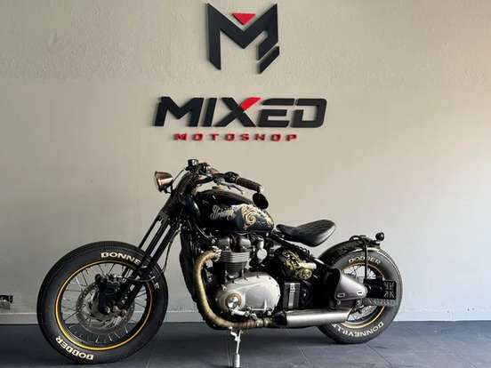 TRIUMPH-BONNEVILLE BOBBER 1200 TRIUMPH-BONNEVILLE BOBBER 1200-2017