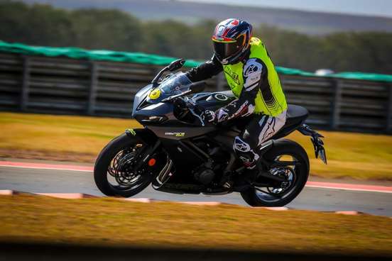TRIUMPH-DAYTONA 660 TRIUMPH-DAYTONA 660-2024