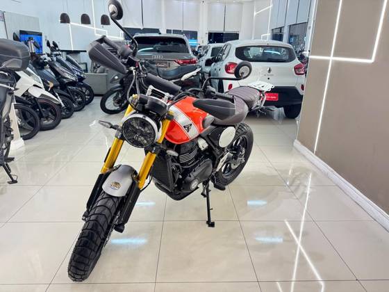 TRIUMPH SCRAMBLER 400 X 