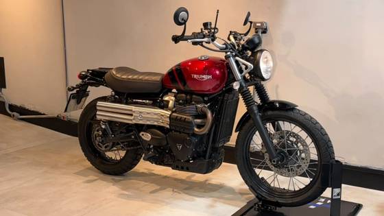 TRIUMPH SCRAMBLER 900 