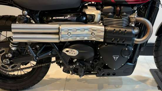 TRIUMPH-SCRAMBLER 900-2023