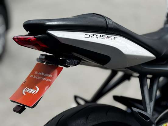 TRIUMPH-STREET TRIPLE R ABS TRIUMPH-STREET TRIPLE R ABS-2014