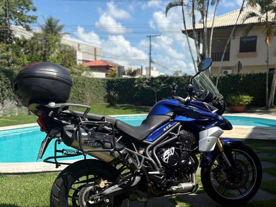 TRIUMPH-TIGER 800 ABS TRIUMPH-TIGER 800 ABS-2014