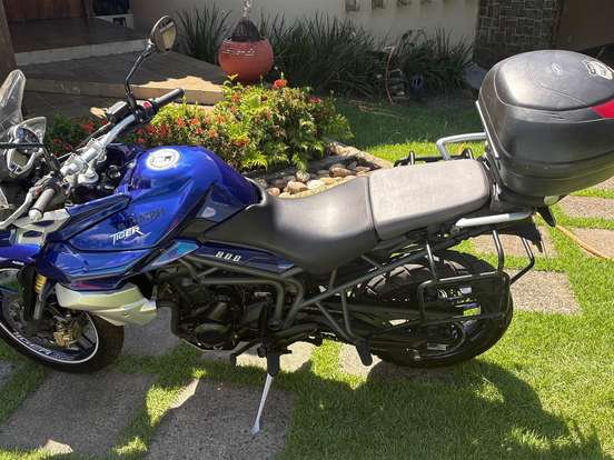 TRIUMPH-TIGER 800 ABS TRIUMPH-TIGER 800 ABS-2014