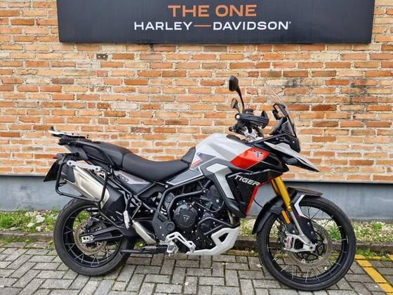TRIUMPH TIGER 900 RALLY PRO 