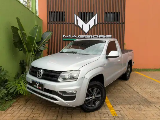 VOLKSWAGEN-AMAROK-2017