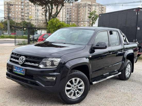 VOLKSWAGEN-AMAROK-2.0 TRENDLINE 4X4 CD 16V TURBO INTERCOOLER DIESEL 4P AUTOMÁTICO VOLKSWAGEN-AMAROK-2017