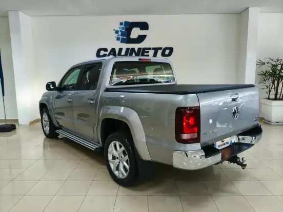VOLKSWAGEN-AMAROK-2023