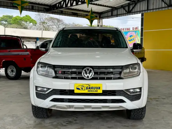 VOLKSWAGEN-AMAROK-2018